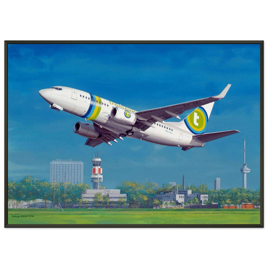 Thijs Postma - Poster - Boeing 737-700 Transavia Taking Off At Rotterdam - Metal Frame Poster - Metal Frame TP Aviation Art 50x70 cm / 20x28″