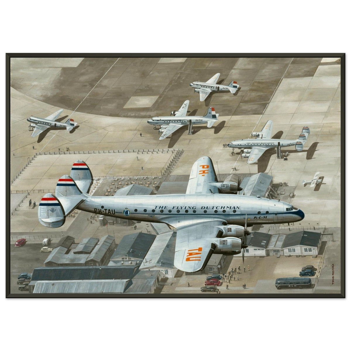 Thijs Postma - Poster - Lockheed L-049 Constellation PH-TAU Low Pass Schiphol 1947 - Metal Frame Poster - Metal Frame TP Aviation Art 50x70 cm / 20x28″ 