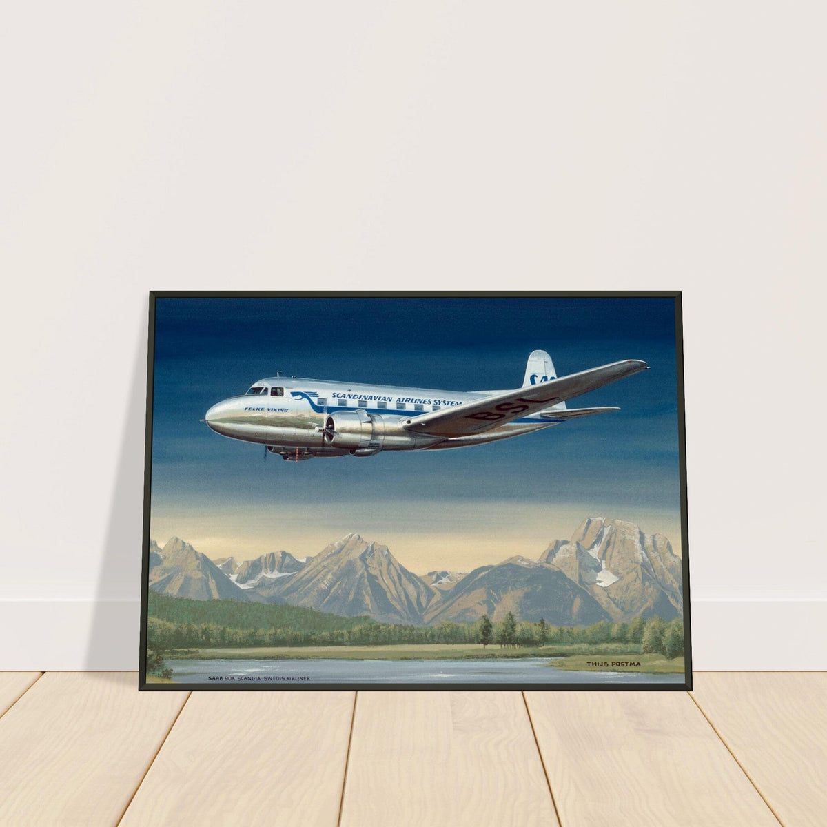 Thijs Postma - Poster - SAAB 90A Scandia SAS Flying Over Sweden - Metal Frame Poster - Metal Frame TP Aviation Art 