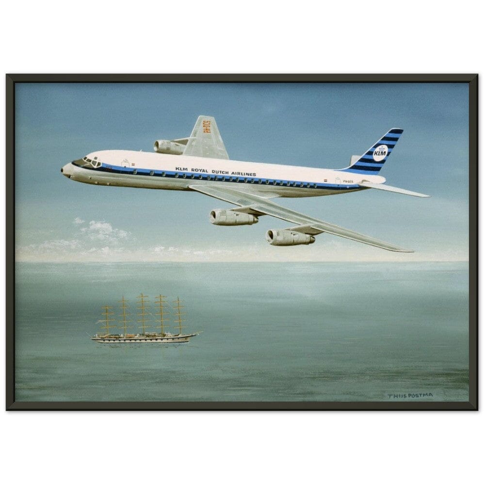 Thijs Postma - Poster - Douglas DC-8 PH-DCS Above Sailing Ship - Metal Frame Poster - Metal Frame TP Aviation Art 50x70 cm / 20x28″ Black 