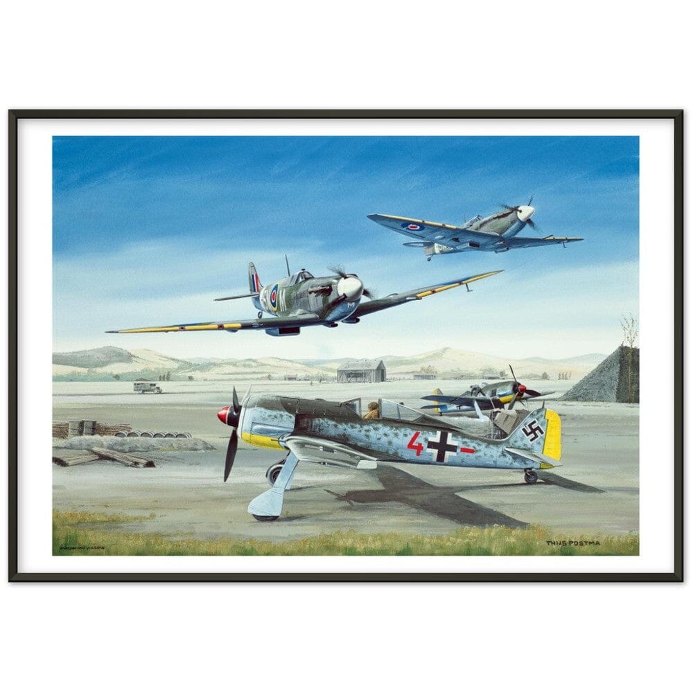 Thijs Postma - Poster - Focke-Wulf Fw 190 With Unexpected Visitors of Spitfires - Metal Frame Poster - Metal Frame TP Aviation Art 70x100 cm / 28x40″ Black 